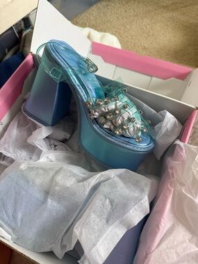 SELF-LOVE CLUB PLATFORM HEELS - BLUE